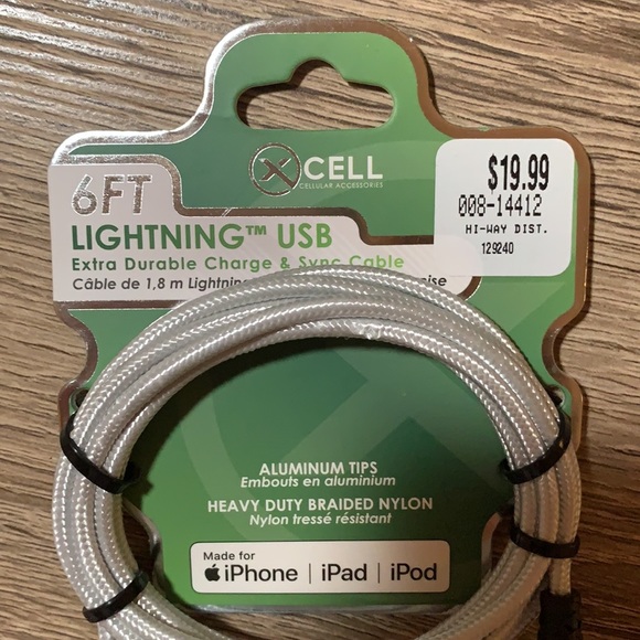 USB to lighting/iPhone cord - 6 feet - Picture 2 of 4